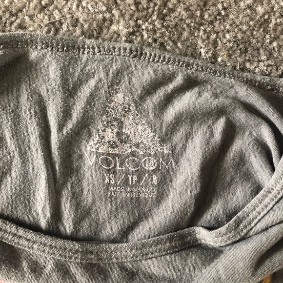 Volcom soft logo tee, xs - Picture 2 of 3